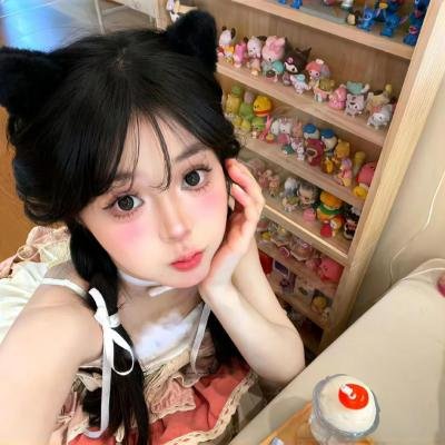 男极探射灯